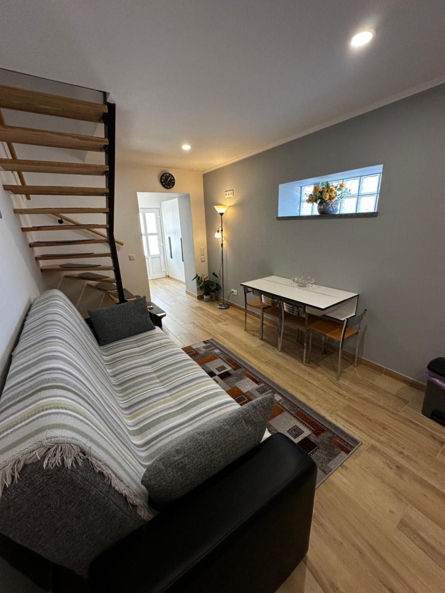 Duplex Moderno Perto Da Holiday home Armacao de Pera