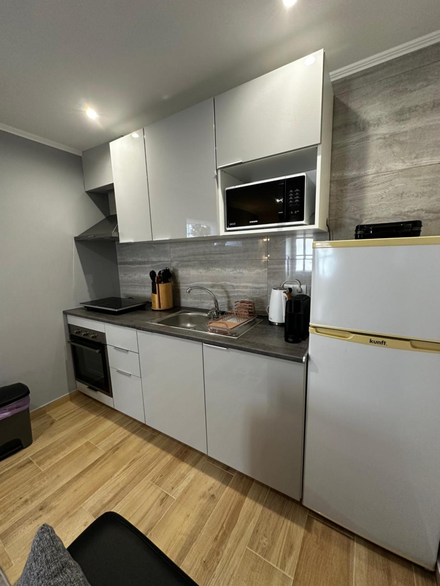 Duplex Moderno Perto Da * Armação de Pêra